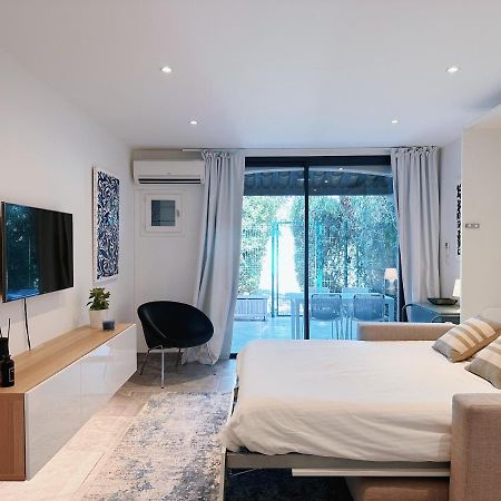 Studio Moderne Dans Le Golfe De Saint-Tropez Gassin Exteriör bild
